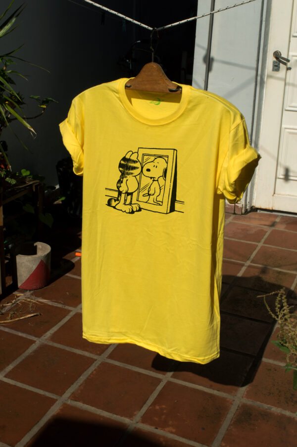 Remera Garfield Snoopy